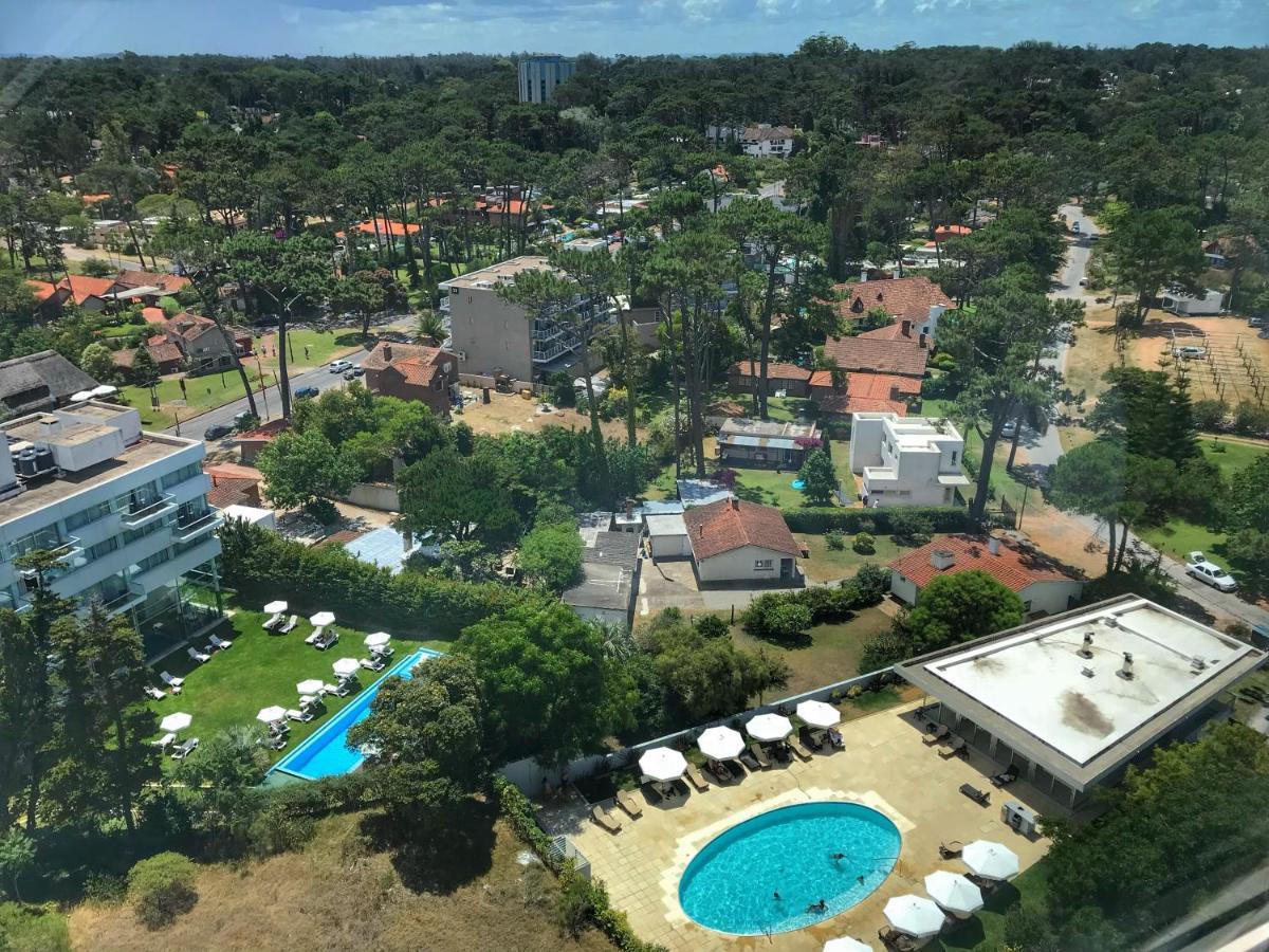 Apartamentos Torre Tressesenta Punta del Este Exterior photo